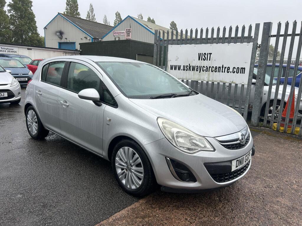 Vauxhall Corsa Hatchback 1.4 16V SE Euro 5 5dr