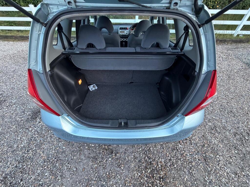 2005 Honda Jazz thumbnail 21