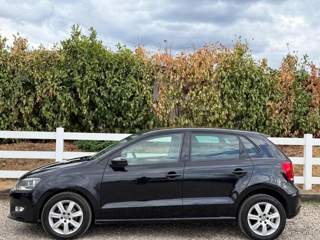 2013 Volkswagen Polo thumbnail 9