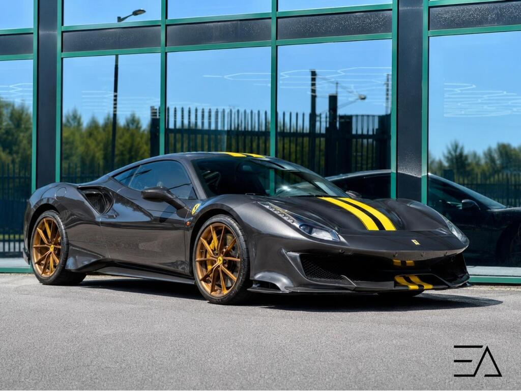 Ferrari 488 Pista