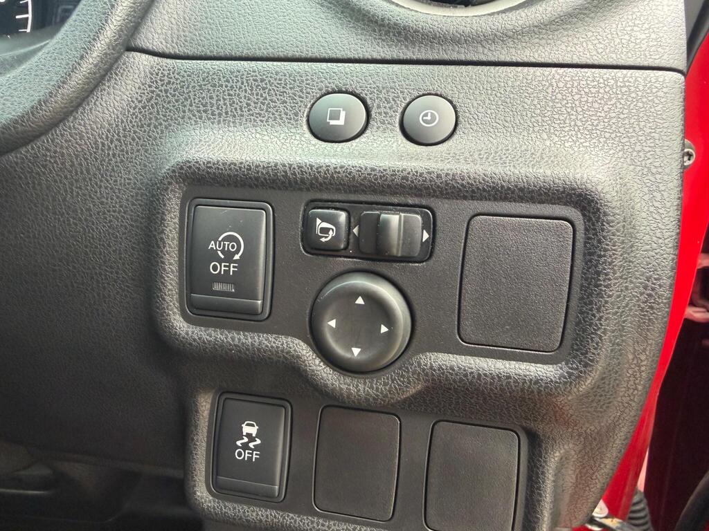 2016 Nissan Note thumbnail 21