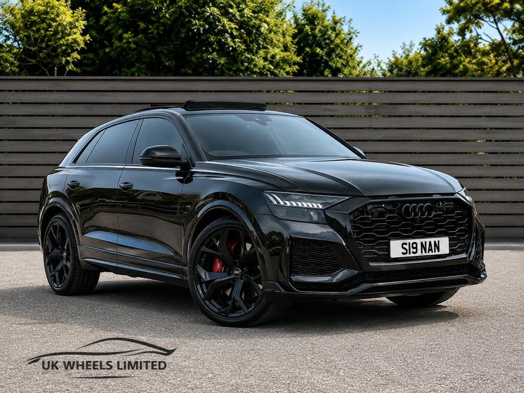 Audi RSQ8