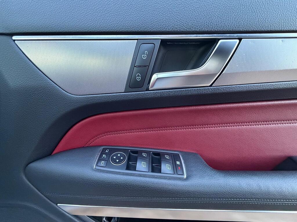 2015 Mercedes-Benz E Class thumbnail 25