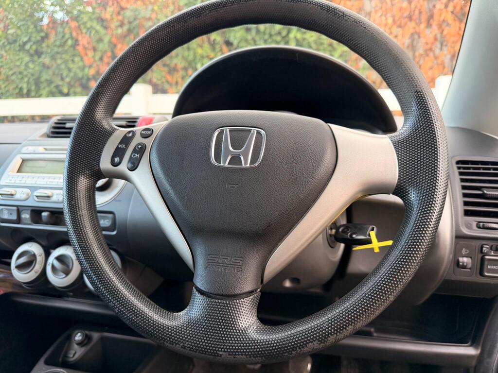 2008 Honda Jazz thumbnail 32