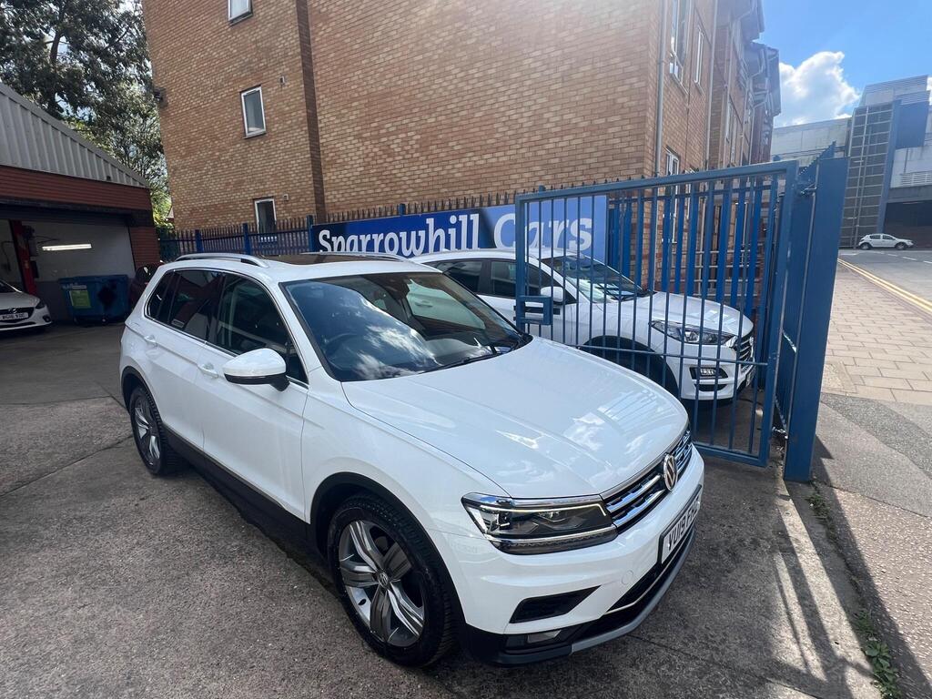 Volkswagen Tiguan SUV 2.0 TDI SEL DSG Euro 6 (s/s) 5dr