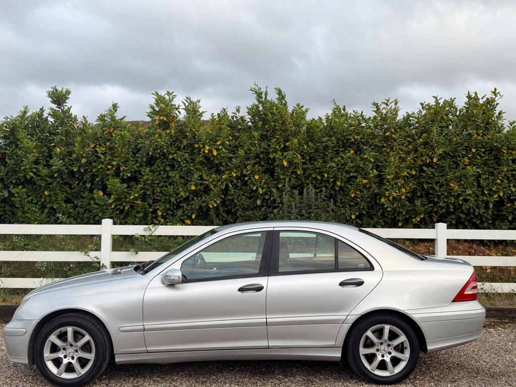 2007 Mercedes-Benz C Class thumbnail 10