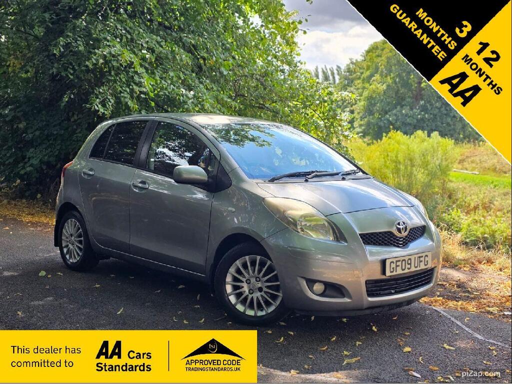 Toyota Yaris Hatchback 1.33 Dual VVT-i SR Euro 4 (s/s) 5dr