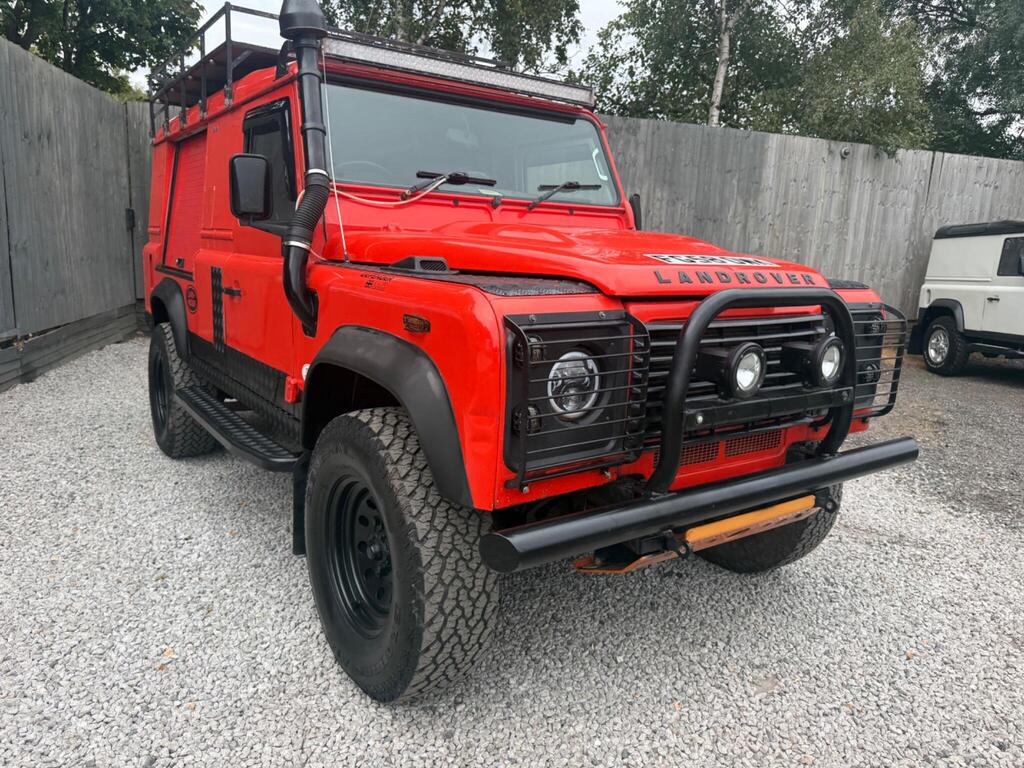 Land Rover Defender 110 SUV 2.4 TDCi Utility Wagon 4WD MWB Euro 4 5dr