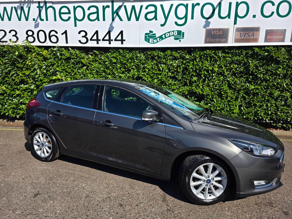 Ford Focus Hatchback 1.0T EcoBoost Titanium Euro 6 (s/s) 5dr