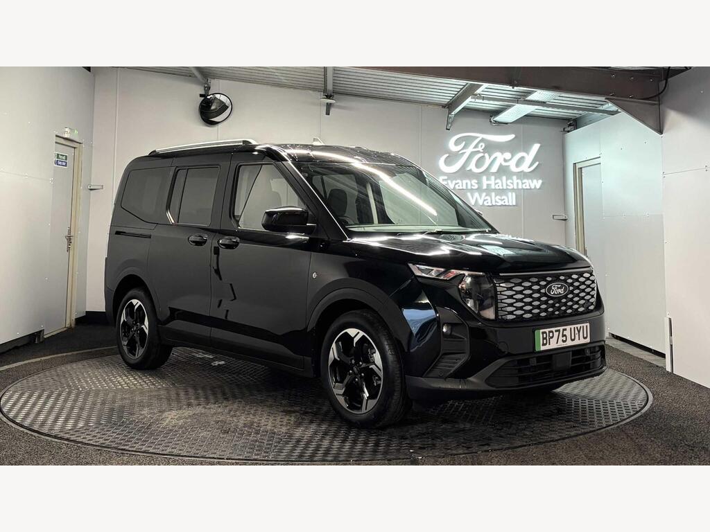 Ford E-Tourneo Courier