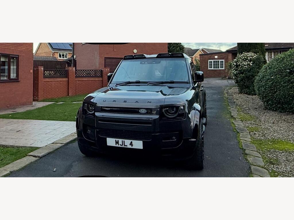 Land Rover Defender 110 SUV 3.0 D300 MHEV X-Dynamic HSE Auto 4WD Euro 6 (s/s) 5dr