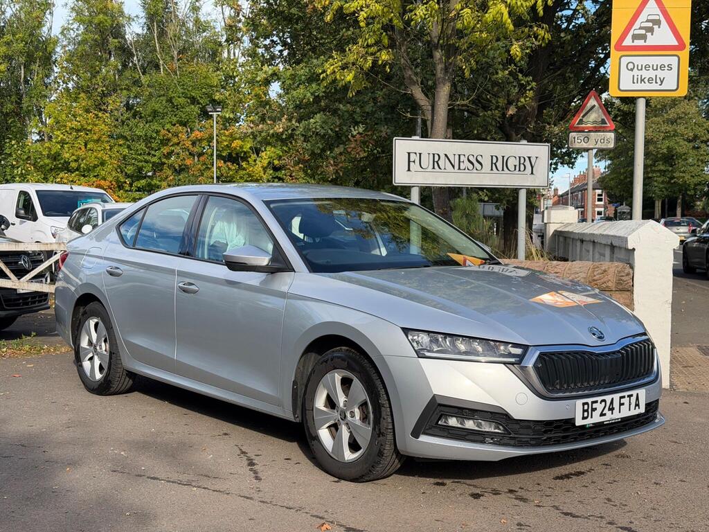 Skoda Octavia Hatchback 1.5 TSI ACT SE Technology Euro 6 (s/s) 5dr