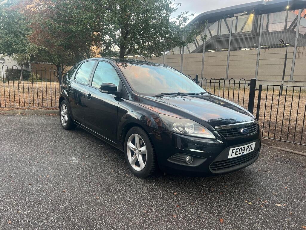 Ford Focus Hatchback 1.6 Zetec 5dr