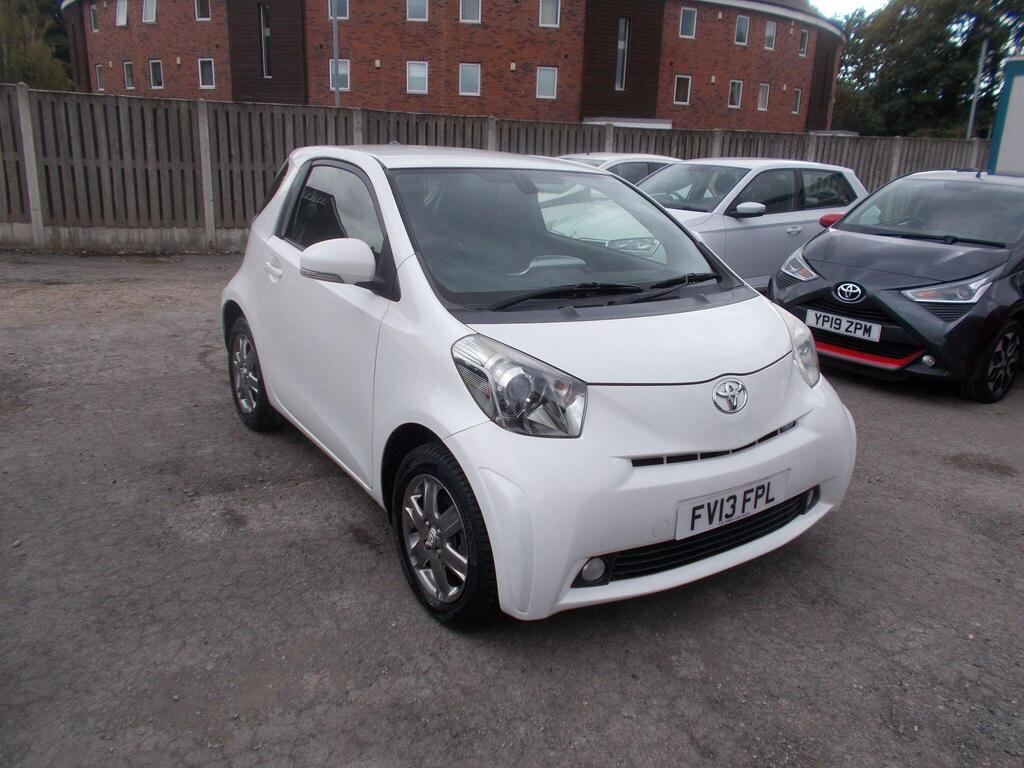 Toyota iQ Hatchback 1.0 VVT-i 2 Multidrive Euro 5 3dr