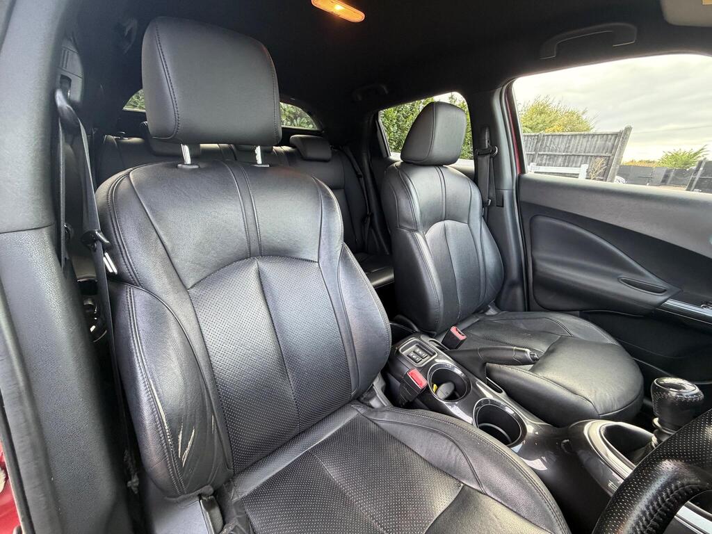 Nissan Juke 1.5 dCi Tekna Euro 6 (s/s) 5dr thumbnail 18