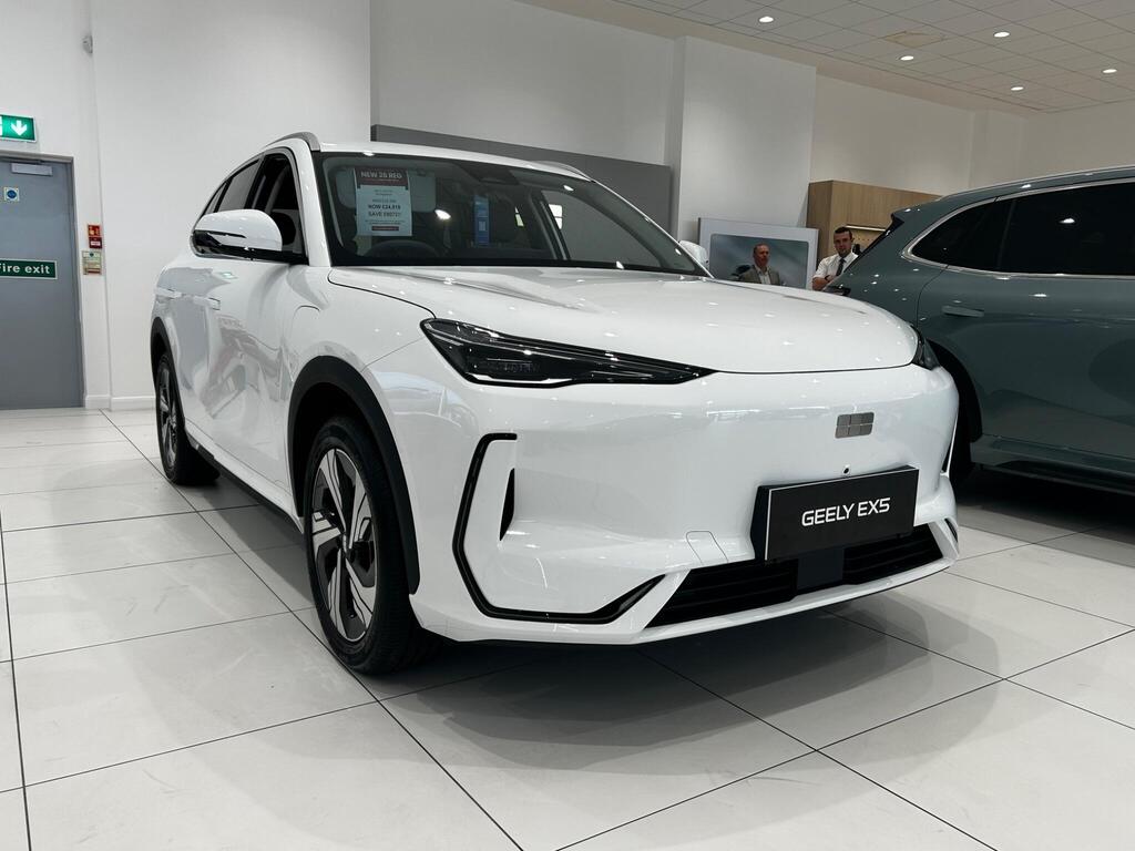 Geely EX5