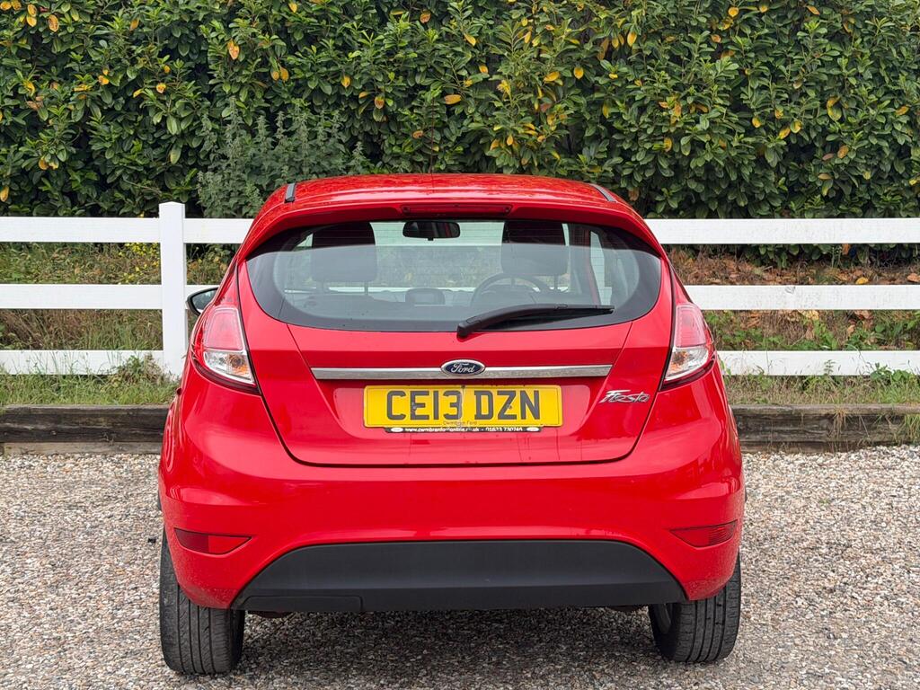 2013 Ford Fiesta thumbnail 11