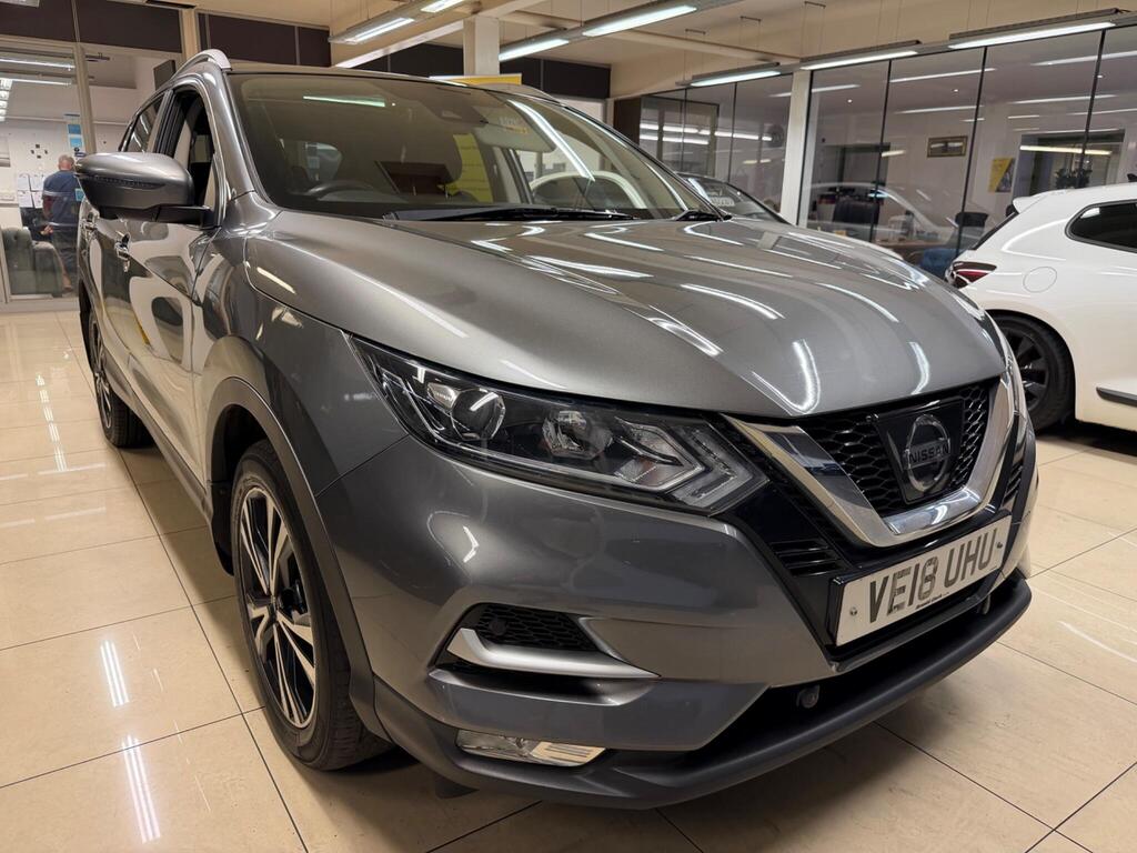 Nissan Qashqai SUV 1.2 DIG-T N-Connecta Euro 6 (s/s) 5dr