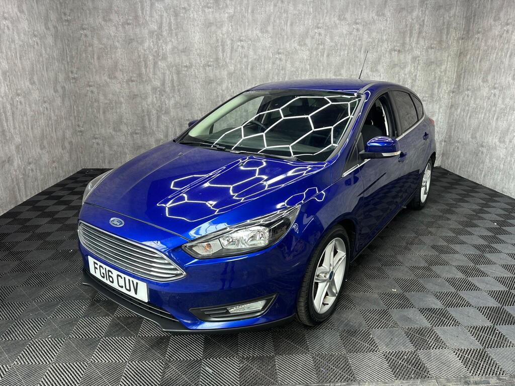 Ford Focus Hatchback 1.0T EcoBoost Zetec Euro 6 (s/s) 5dr