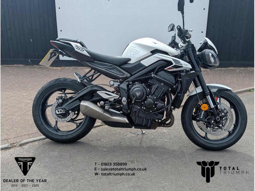 Triumph Street Triple 765