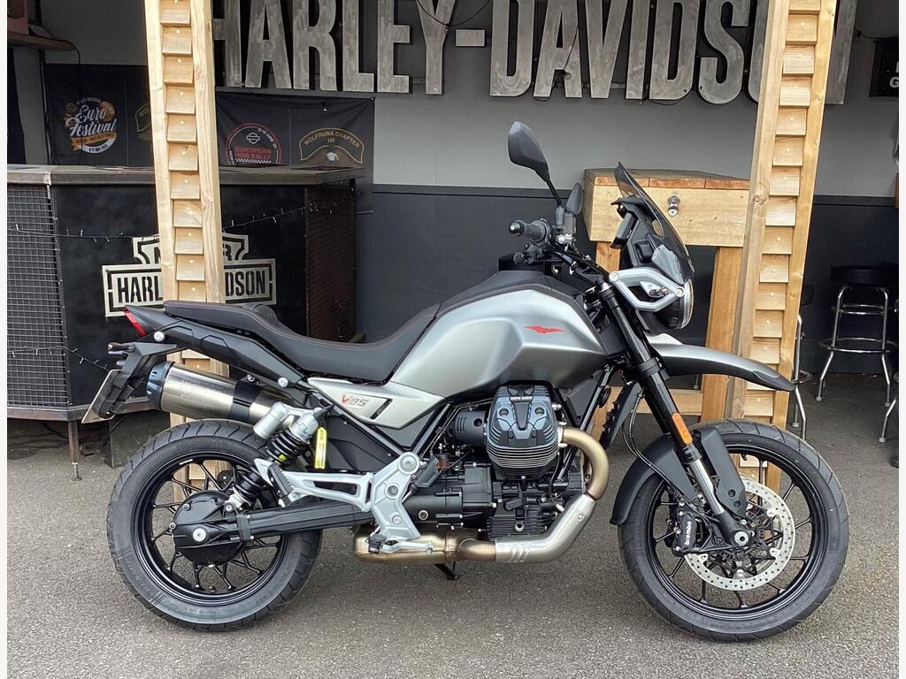 Moto Guzzi V85
