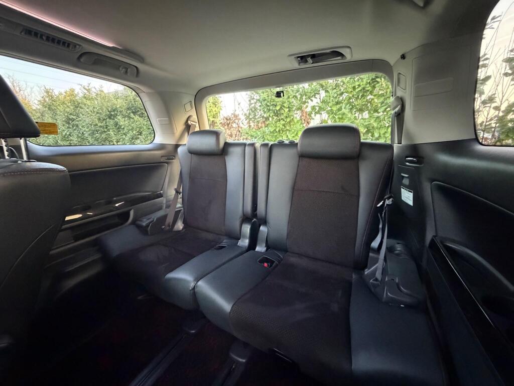 2013 Toyota Vellfire thumbnail 29