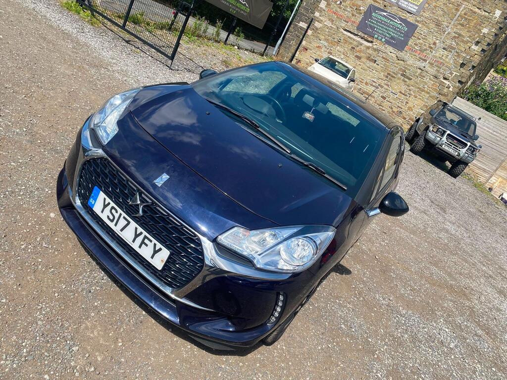 DS AUTOMOBILES DS 3 Hatchback 1.2 PureTech Chic Euro 6 3dr