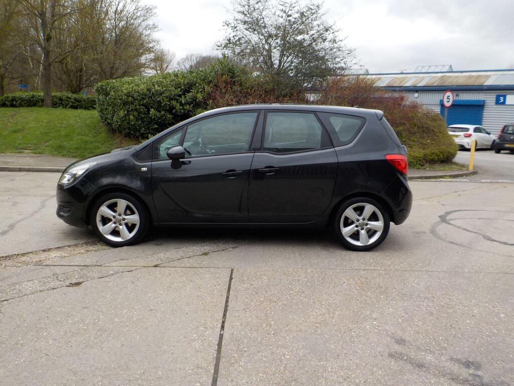 Vauxhall Meriva MPV 1.4i Exclusiv Euro 6 5dr