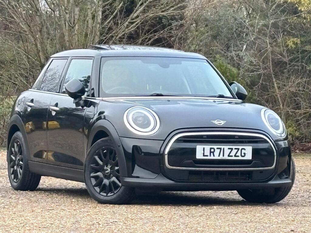 MINI Hatch Hatchback 1.5 Cooper Classic Steptronic Euro 6 (s/s) 5dr