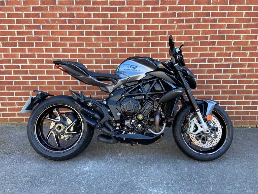 MV Agusta Brutale 800