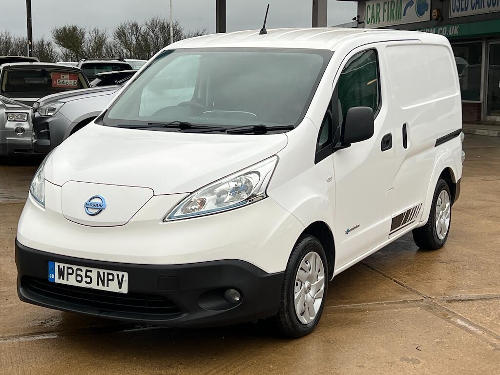 Nissan e-NV200