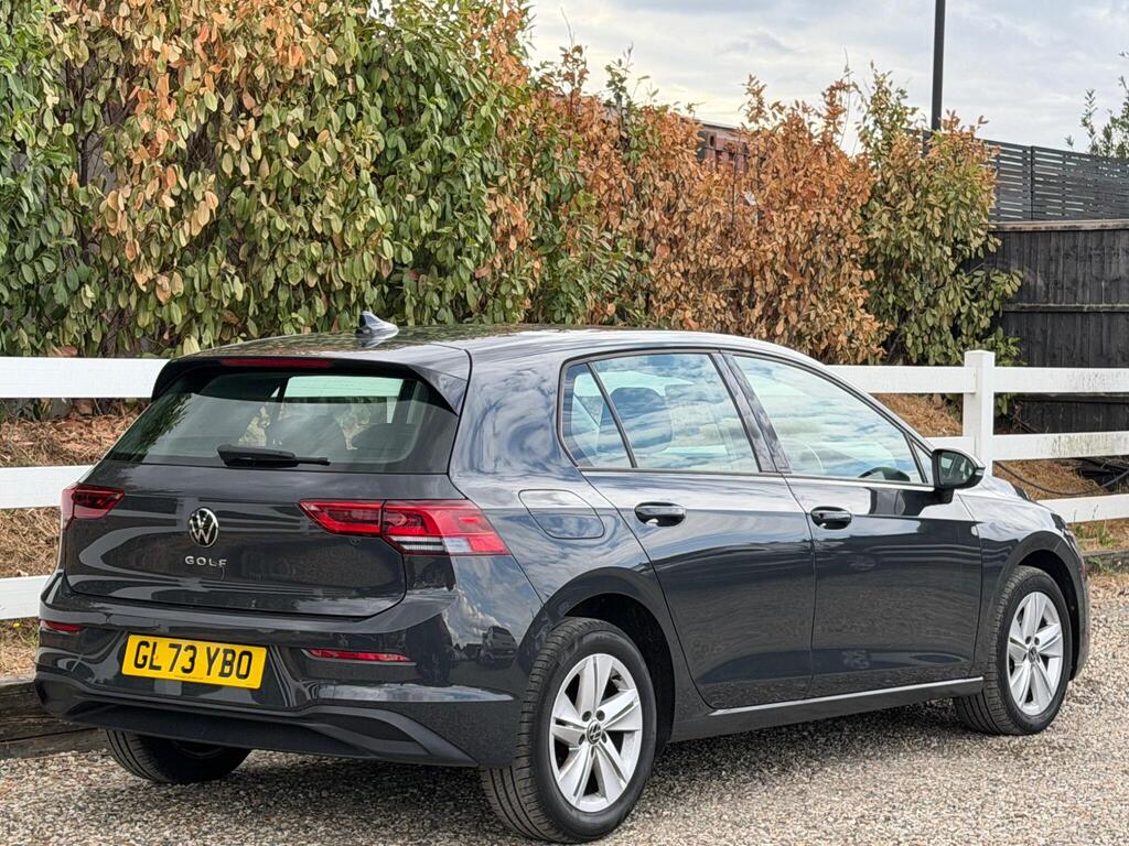 2023 Volkswagen Golf thumbnail 16
