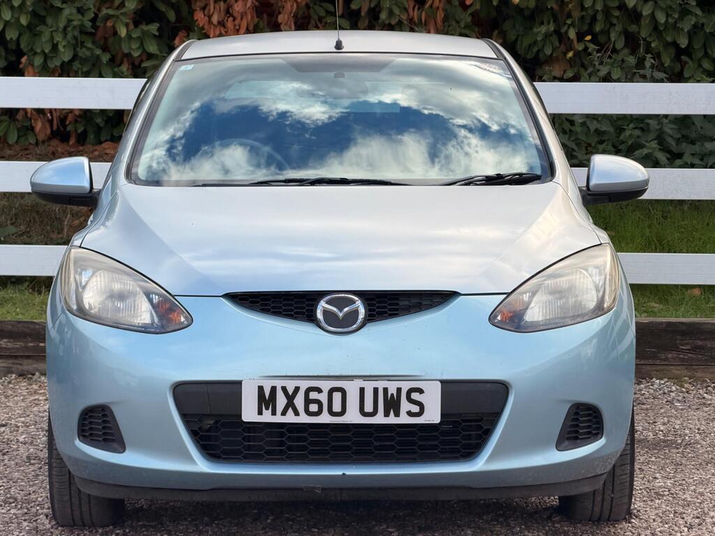 2011 Mazda Mazda2 thumbnail 5