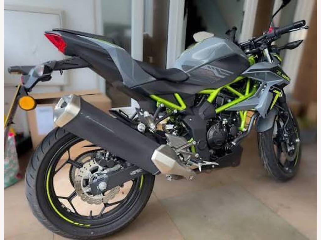 Kawasaki Z125