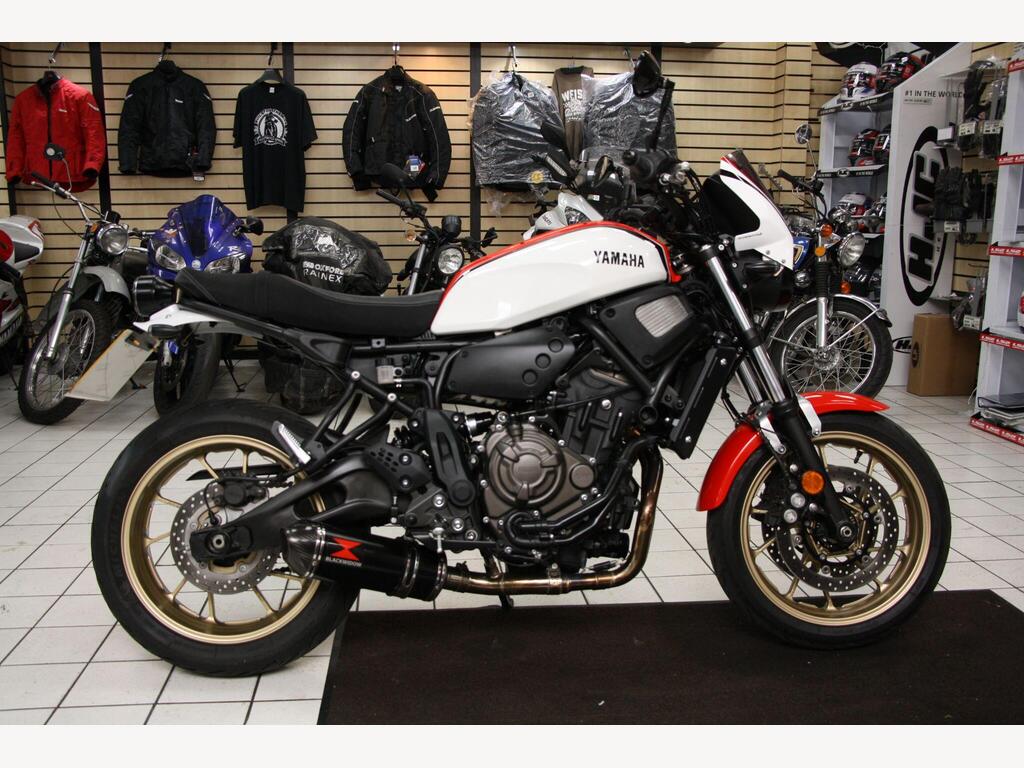 Yamaha XSR700