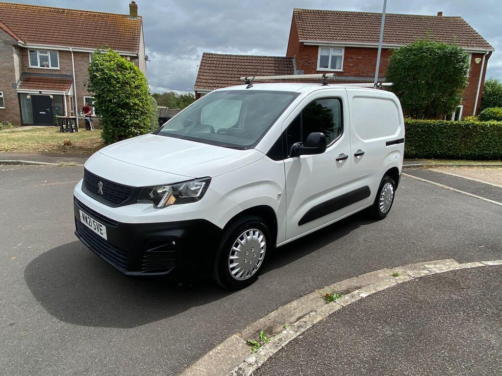 Peugeot Partner Panel Van 1.5 BlueHDi 1000 Professional Standard Panel Van SWB Euro 6 5dr