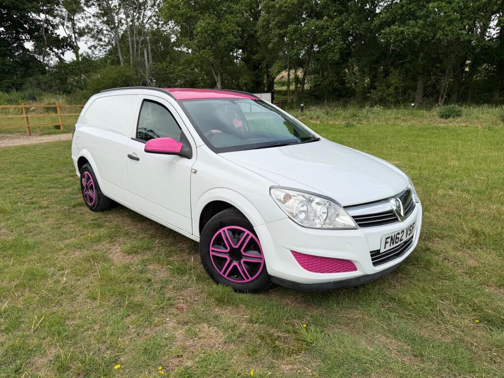 Vauxhall Astra Van Car Derived Van 1.7 CDTi ecoFLEX 16v Club FWD L1 H1 3dr