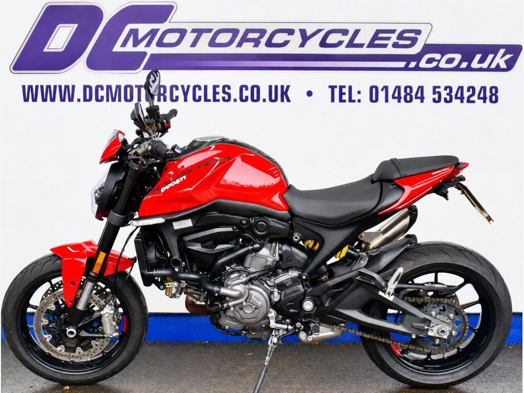 Ducati Monster 937