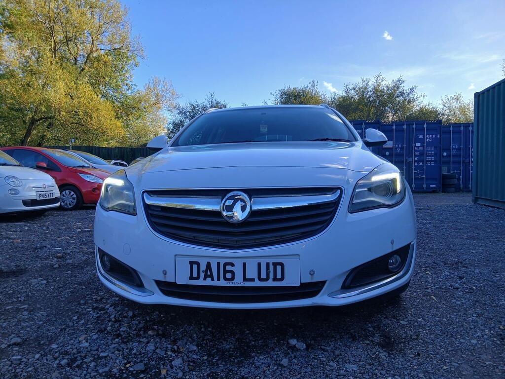 Vauxhall Insignia Estate 2.0 CDTi SRi Nav Sports Tourer Auto Euro 6 5dr