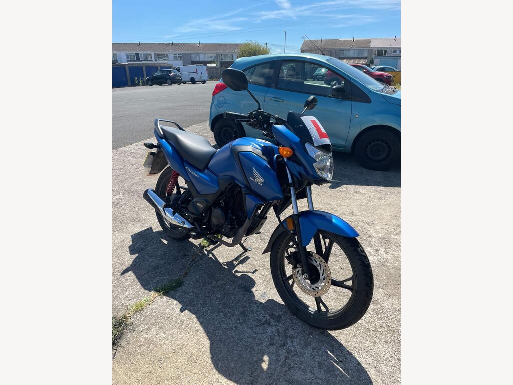 Honda CB125F