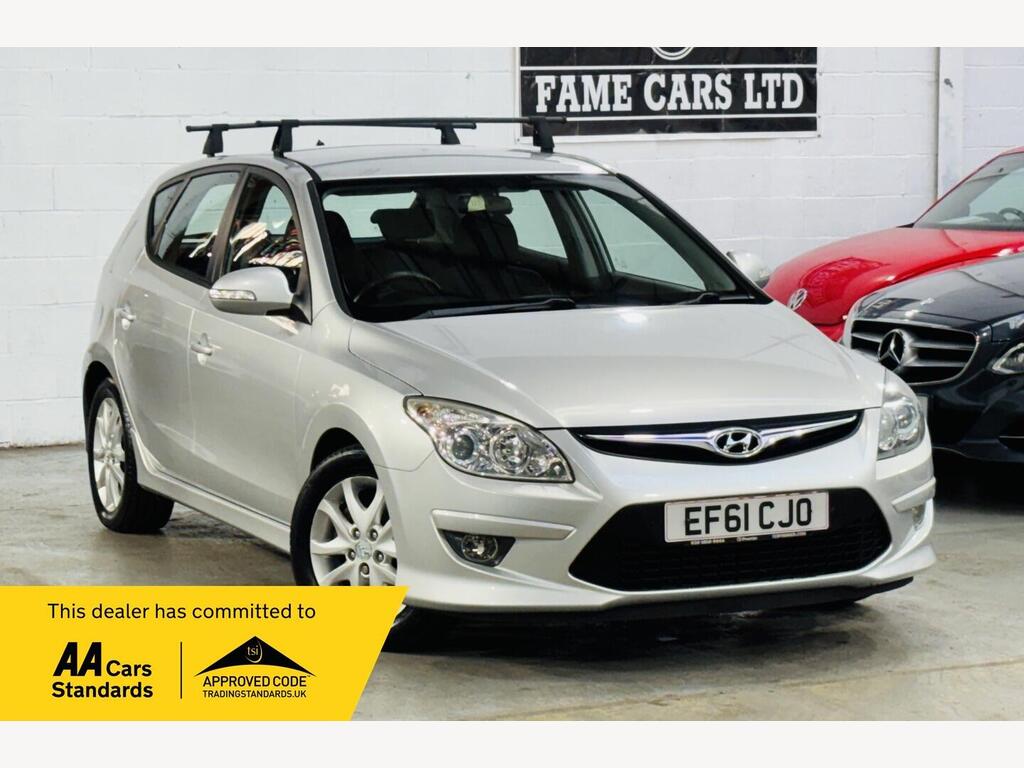 Hyundai i30 Hatchback 1.6 CRDi Comfort Auto Euro 5 5dr