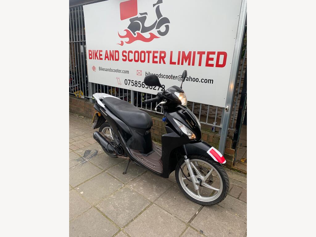 Honda Vision 110 Scooter 110 CVT Euro 4