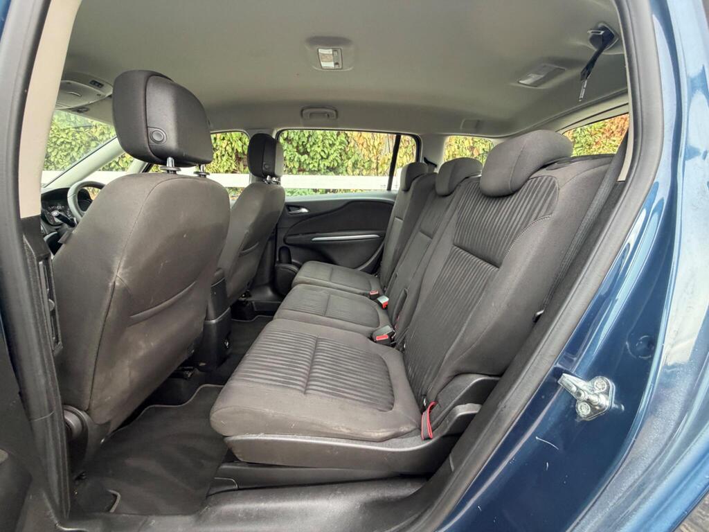 2016 Vauxhall Zafira Tourer thumbnail 19