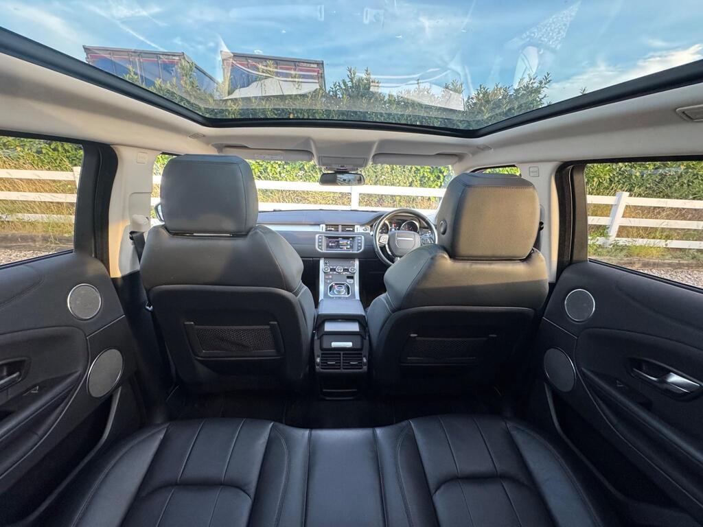 Land Rover Range Rover Evoque 2.0 TD4 SE Auto 4WD Euro 6 (s/s) 5dr thumbnail 29