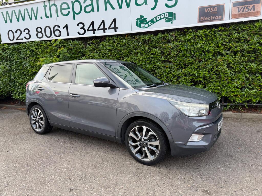 SsangYong Tivoli SUV 1.6 e-XDi ELX Red Edition Auto Euro 6 5dr