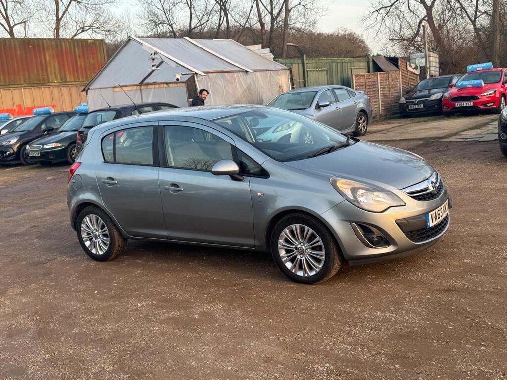 Vauxhall Corsa Hatchback 1.2 16V SE Euro 5 5dr