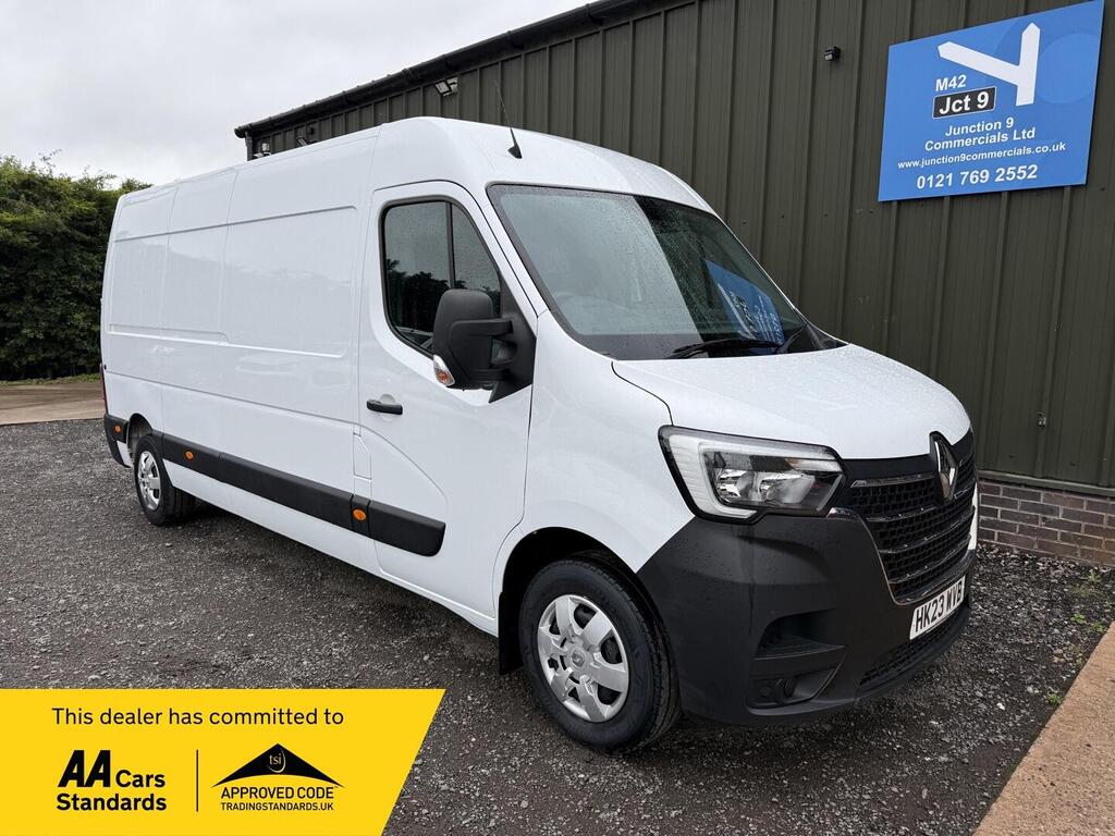 Renault Master Panel Van 2.3 dCi 35 Business+ FWD LWB Medium Roof Euro 6 4dr