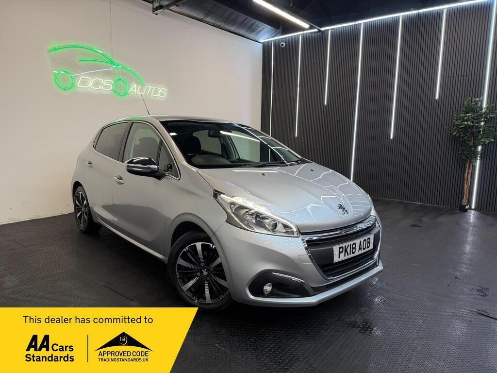 Peugeot 208 Hatchback 1.2 PureTech Allure Premium Euro 6 (s/s) 5dr