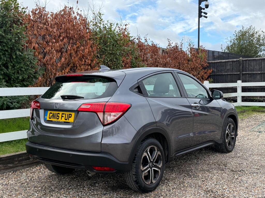 2016 Honda HR-V thumbnail 14
