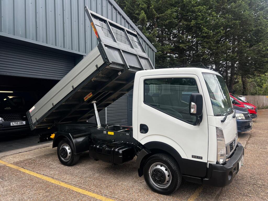 Nissan NT400 Cabstar Tipper 2.5 dCi 34.12 L1 H1 2dr
